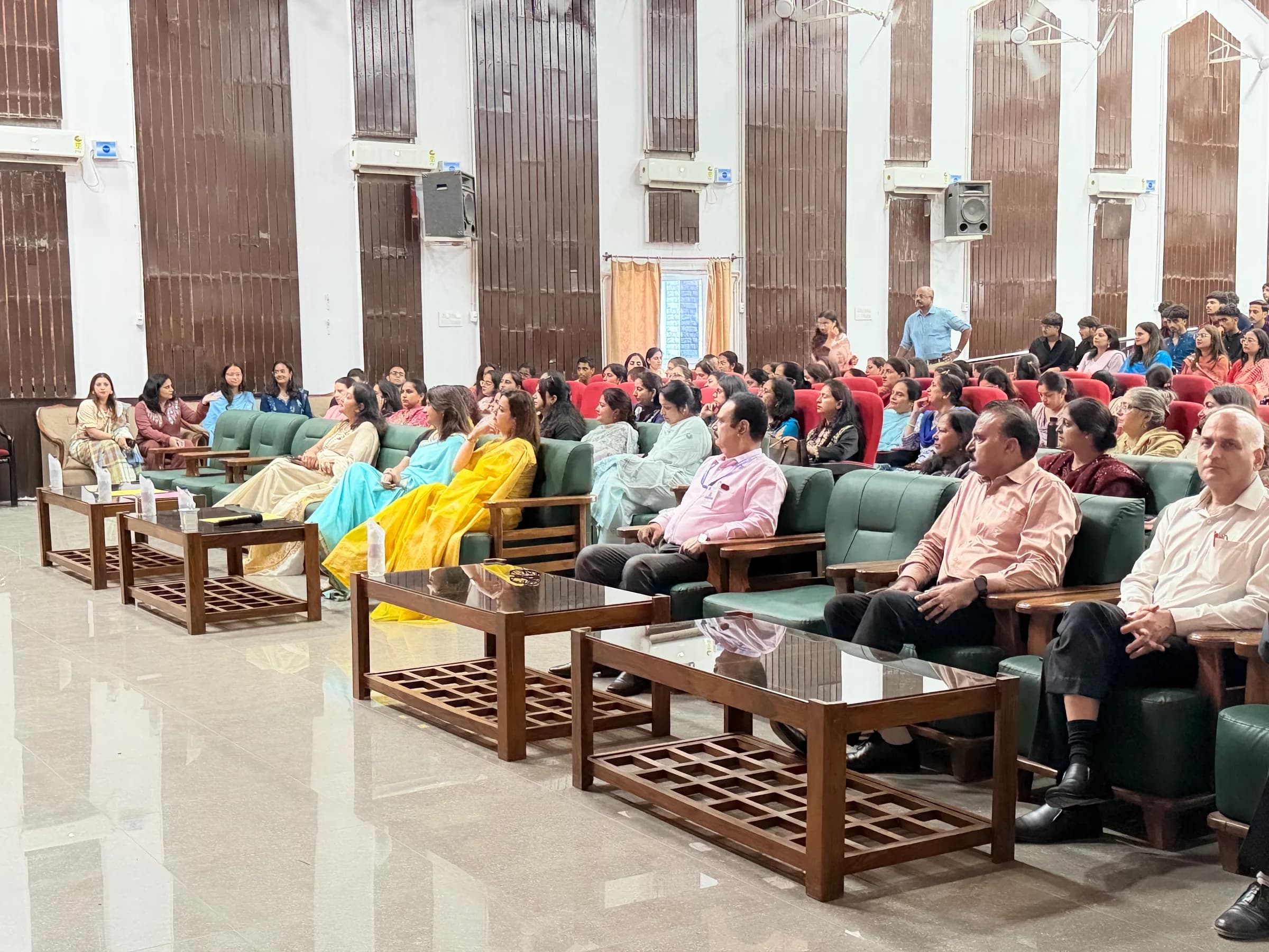 TEACHER’S DAY EXTRAVAGANZA AT APS UDHAMPUR: A CELEBRATORY TRIBUTE TO EDUCATORS-