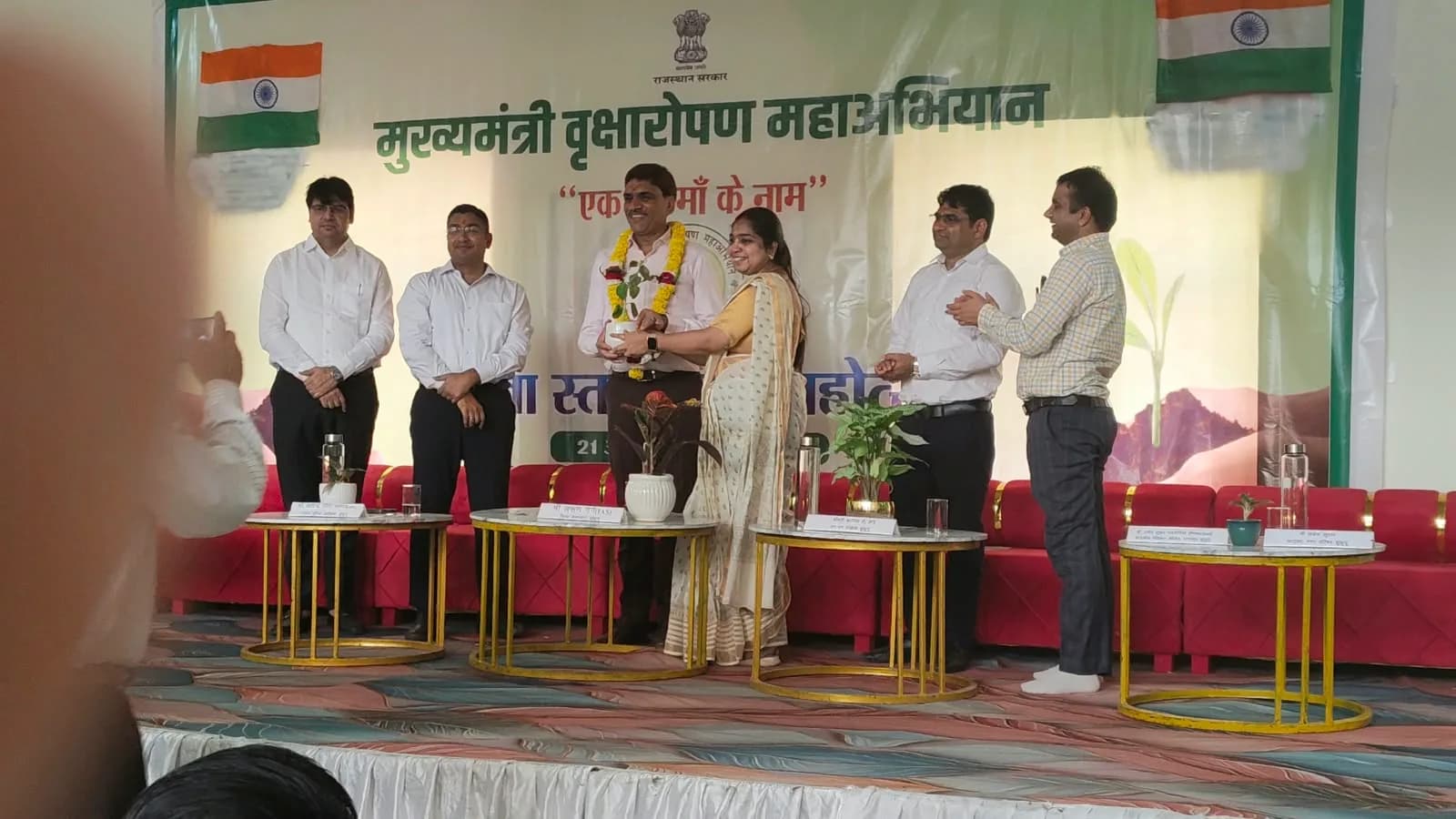 Community Radio 91.2 FM, Jhunjhunu – “Awaaz of Jhunjhunu” Van Mahotsav 2026 organized in Jhunjhunu.